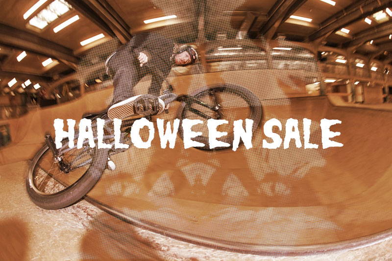 Get £10 Off this Halloween!