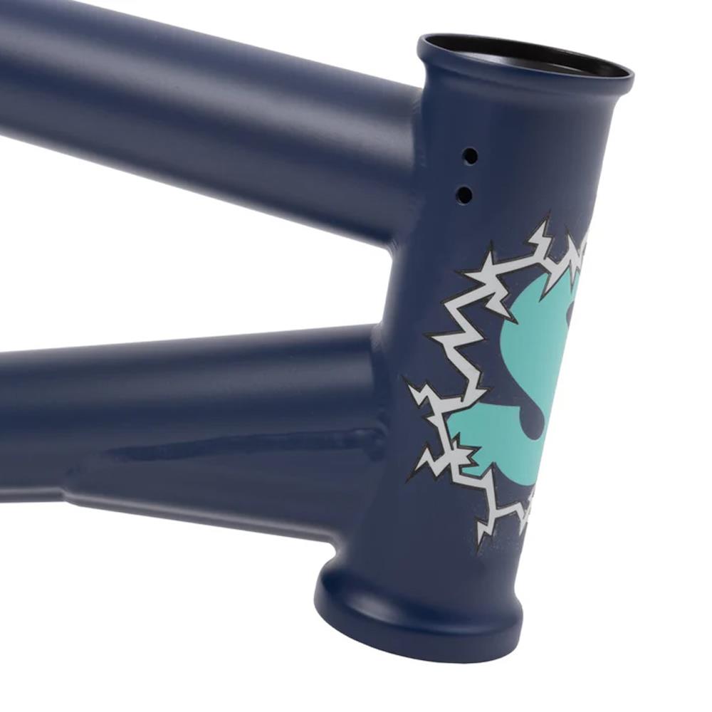 Sunday Darkwave Frame