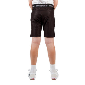 Stay Strong Junior V3 Shorts de carrera - Negro/Blanco