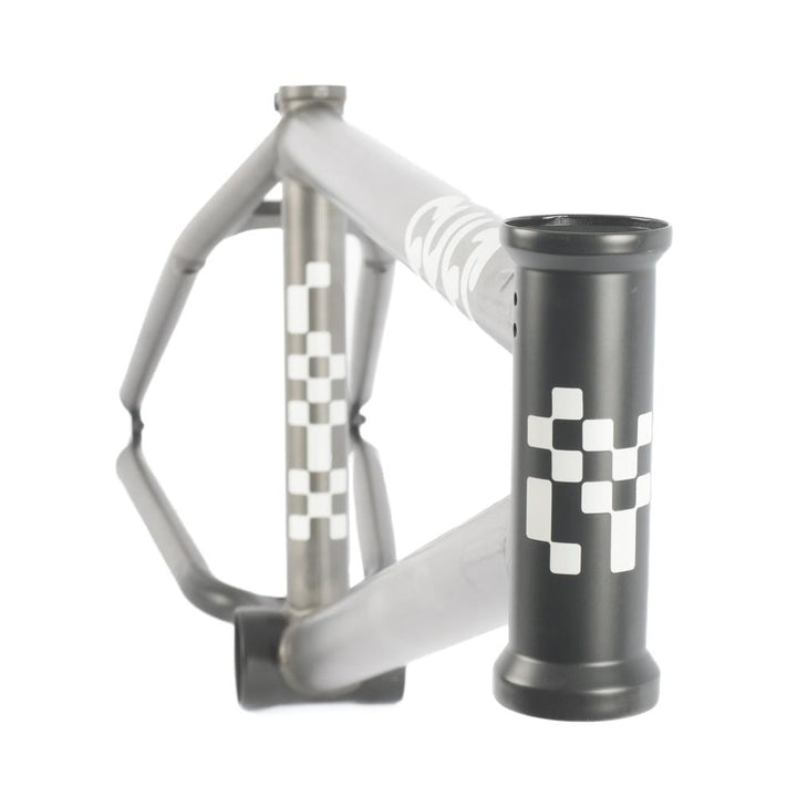 Cult Shorty IC 2 Killian Frame