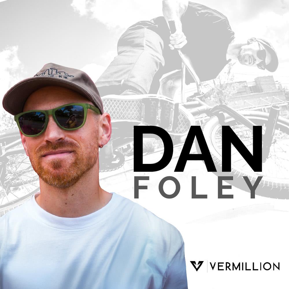 Vermillion Endy Sunglasses - Dan Foley Signature - Green/Black