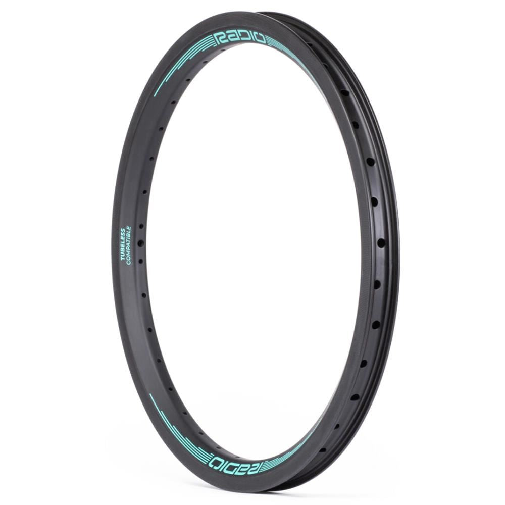 Radio Solar Carbon Race Rim