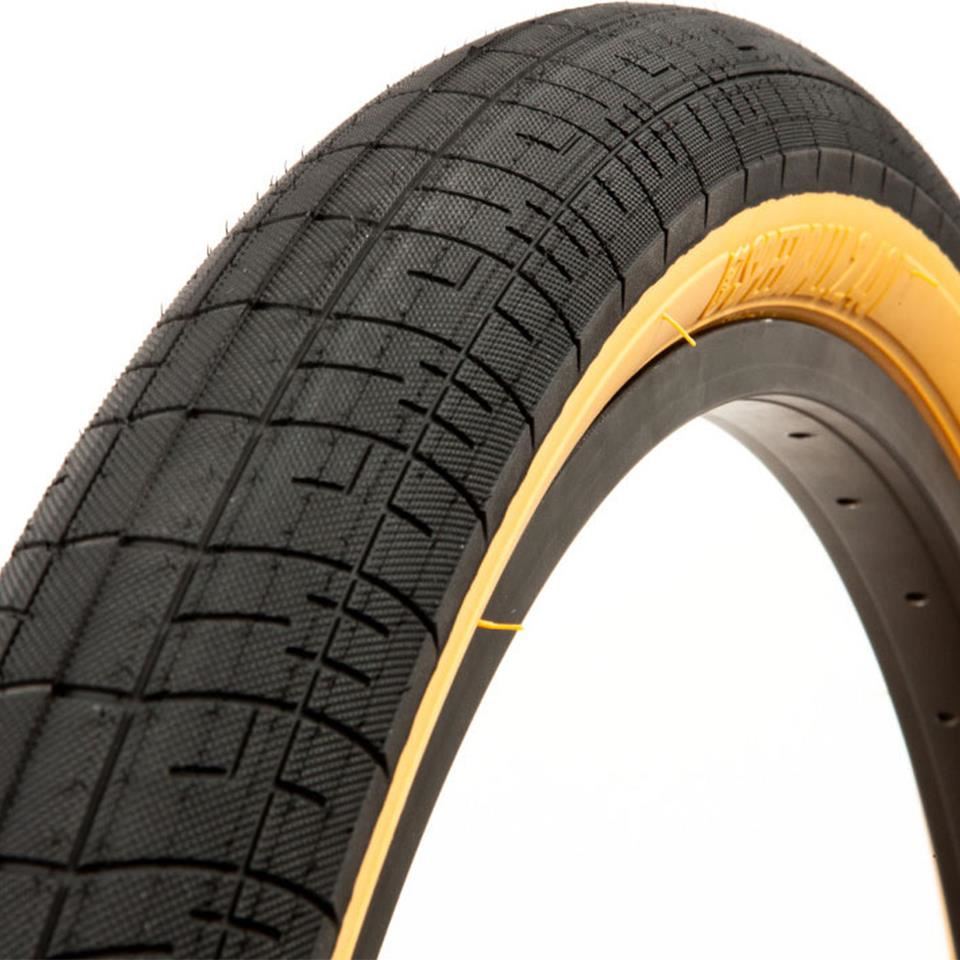 S&M Speedball 22" Tyre