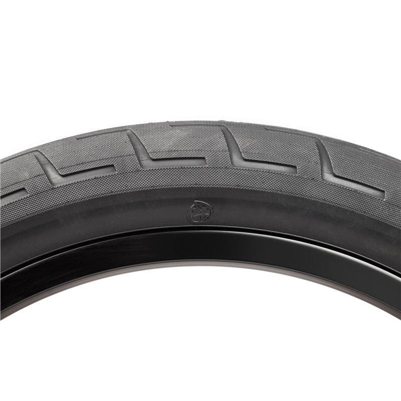 BSD Alex D Donnastreet Tyre