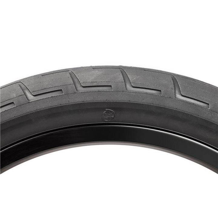 BSD Alex D Donnastreet Tyre
