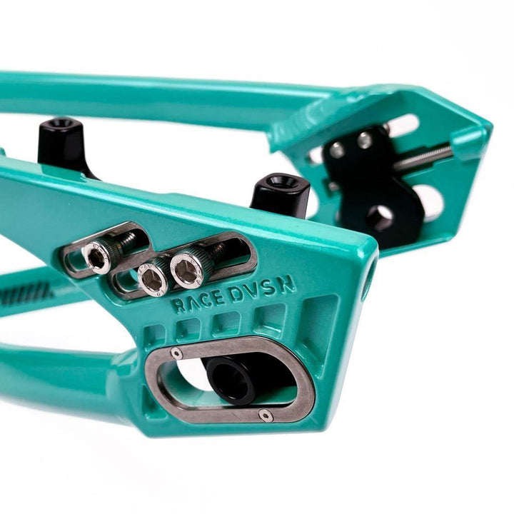Stay Strong For Life 2024 V5 Cruiser Race Frame - Disc Version