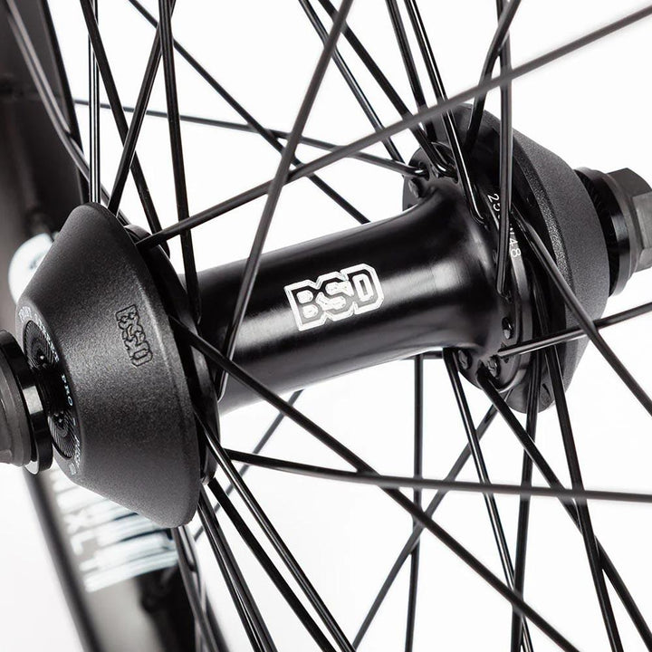 BSD CRBN-XLT Front Street Pro Wheel with Guards