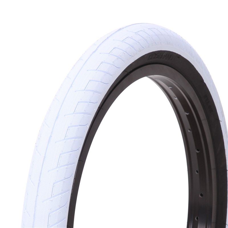 Duo SVS 18" Tyre